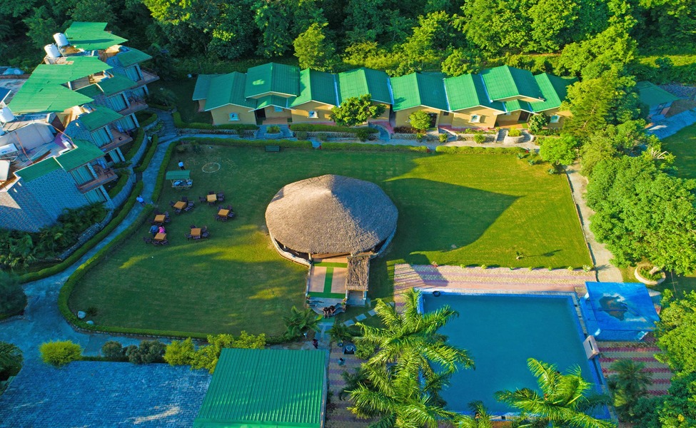 jungle based resort in Corbett , picture of Clarissa resort with full view of greenery